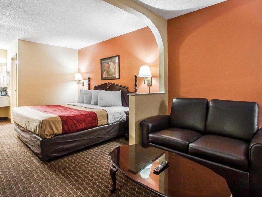 Econo Lodge Inn & Suites I-20, Exit 73 Tuscaloosa Kültér fotó